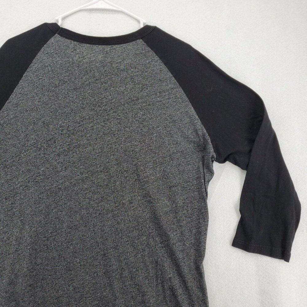 CHICAGO BLACKHAWKS Shirt Men’s 3/4 Sleeve Gray Large 2015 Stanley Cup - Picture 10 of 10